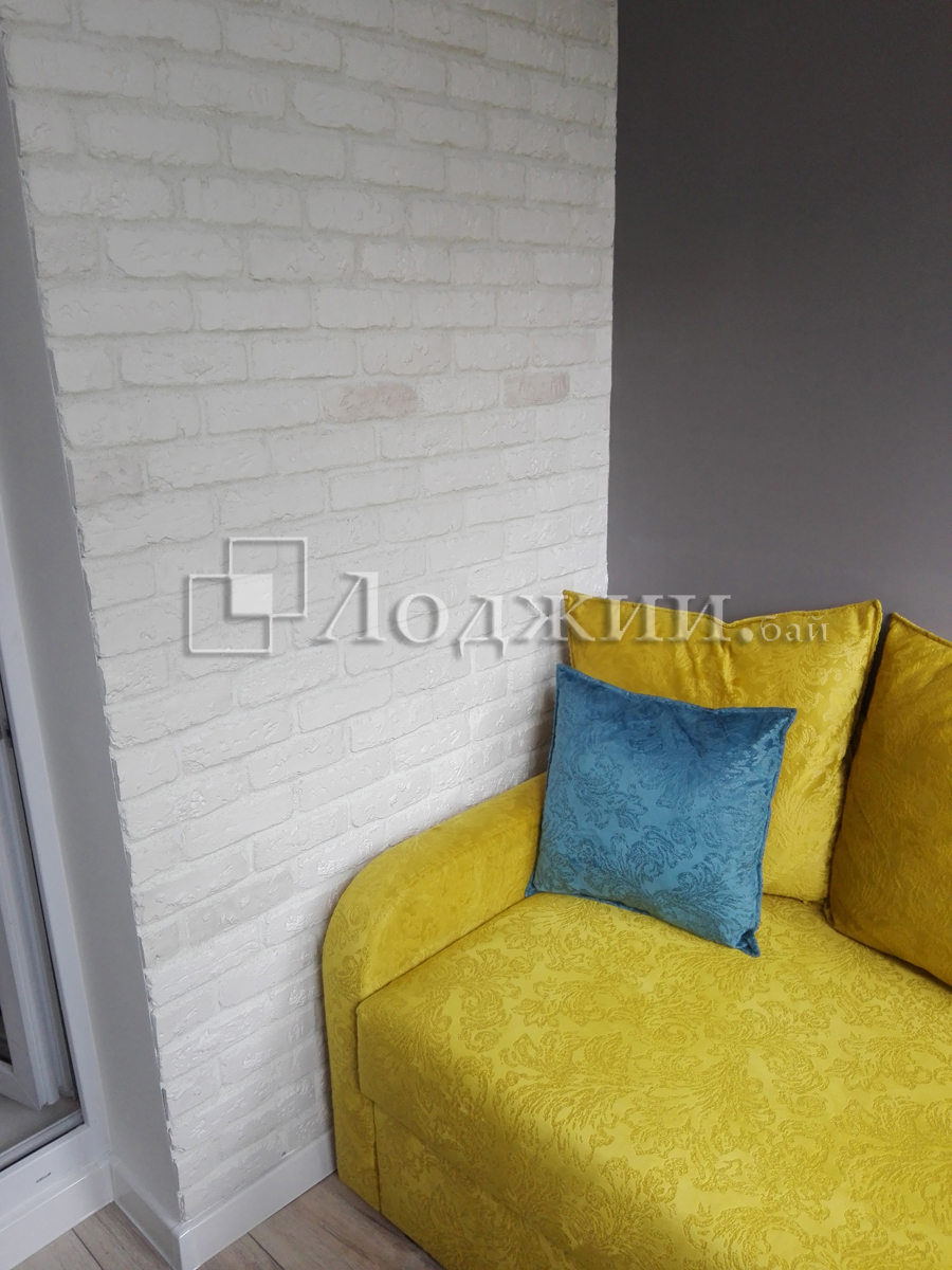 отделка балкона